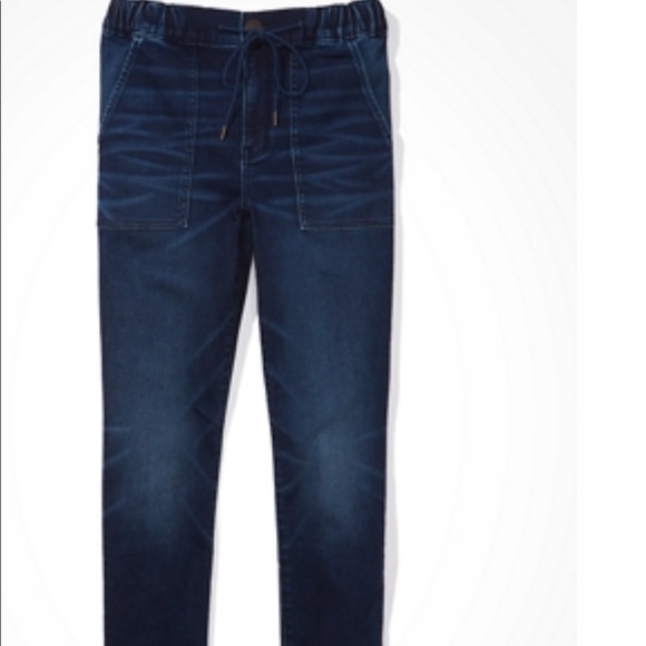 AE Joggers - Picture 2 of 3